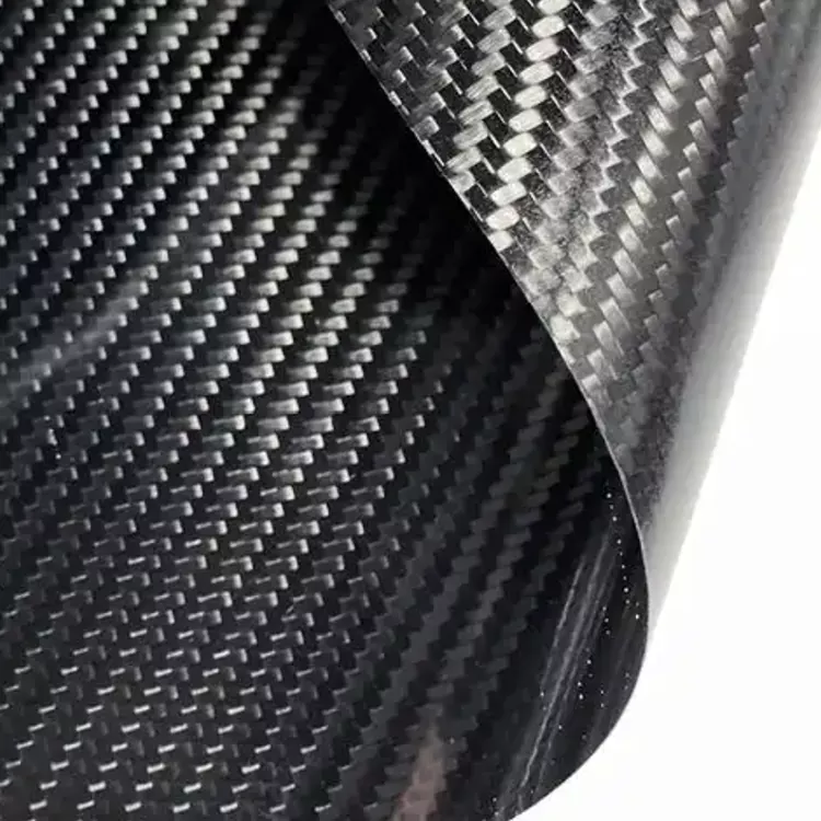 Fibră de carbon termoplastică preimpregnată